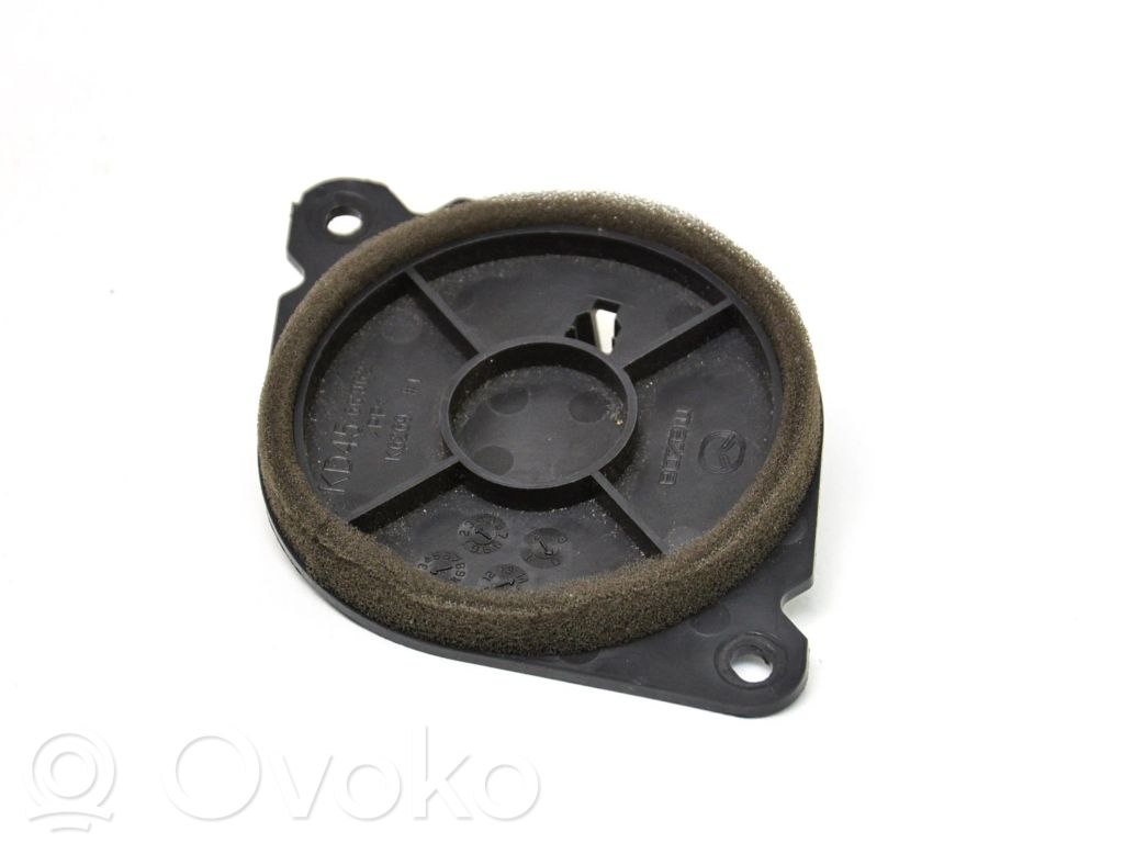 Engine cover (trim)   KD4566962
