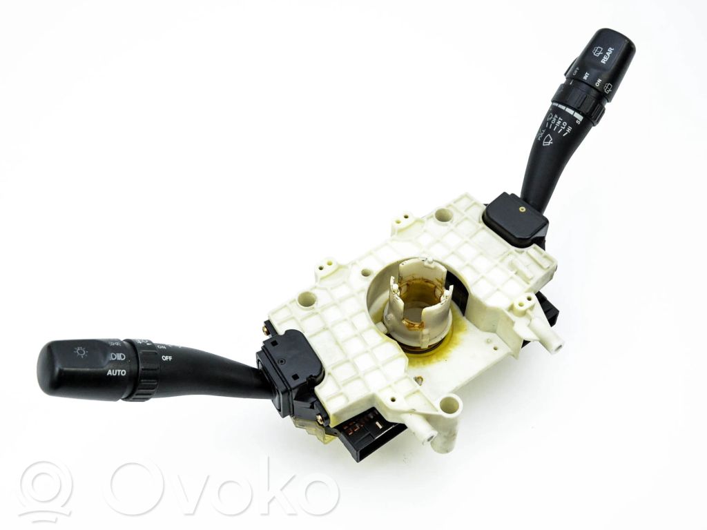 KIA Sorento Wiper turn signal indicator stalk/switch 