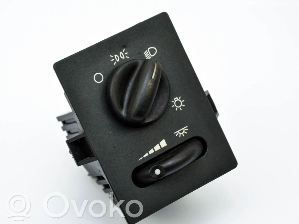 Interruptor de luz   10246287,81252A,Z0191,541140