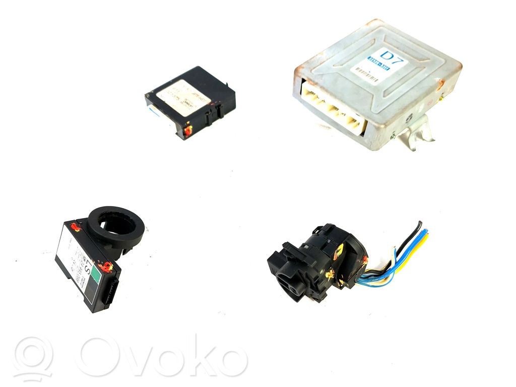 Suzuki Wagon R+ Engine ECU kit and lock set 