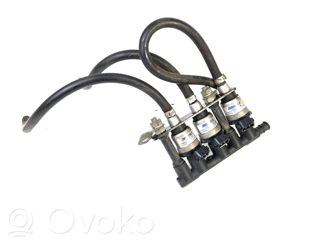 Inyector de combustible   E467R010092,67R010092,E4110R000020,110R000020,67R010093