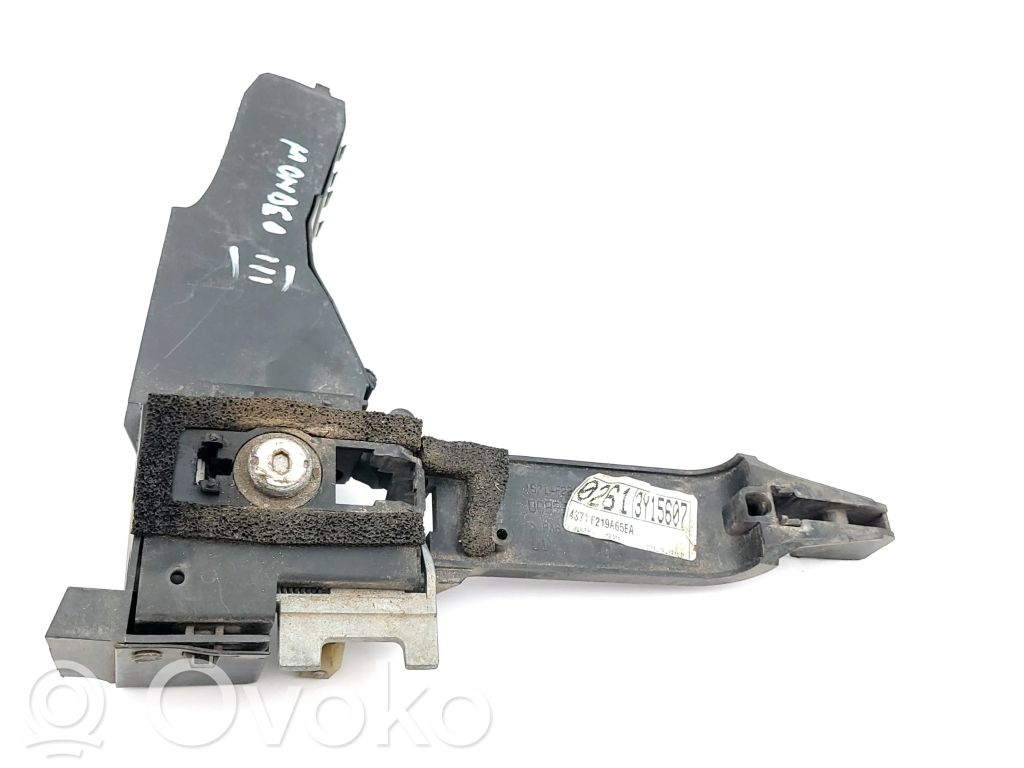 Ford Mondeo Mk III Klamka zewnętrzna drzwi 