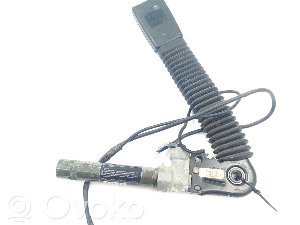 BMW 7 E65 E66 Hebilla del cinturón delantero 