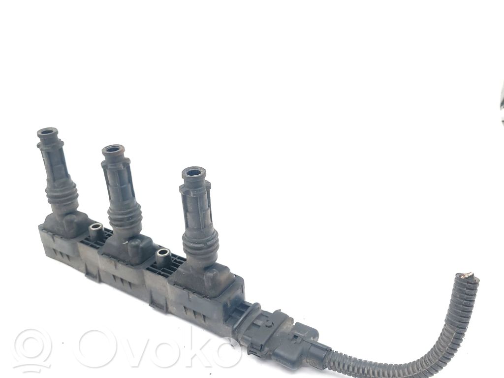 Opel Corsa C High voltage ignition coil 