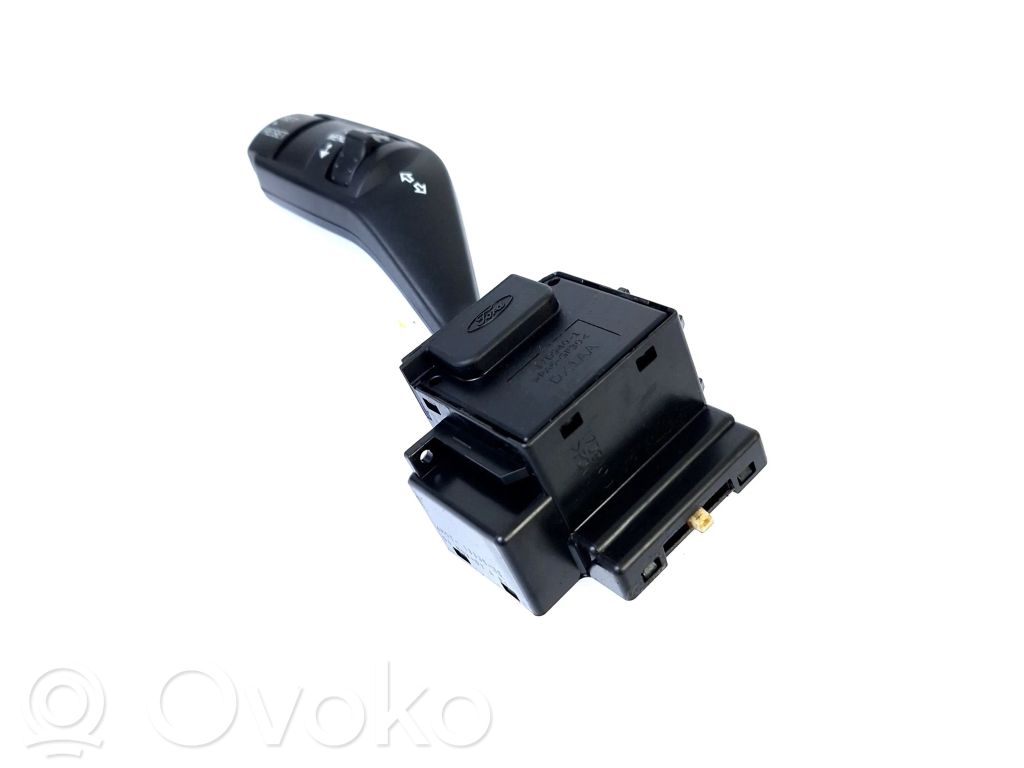 Ford C-MAX I Interruptor/palanca de limpiador de luz de giro 