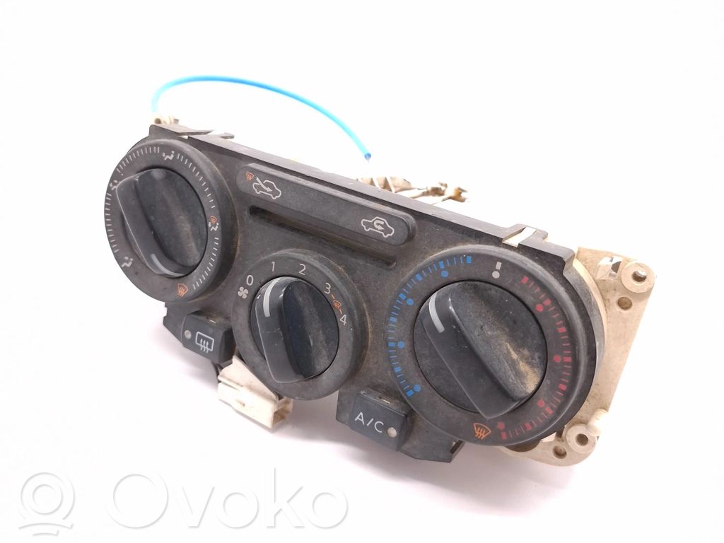 Nissan Note (E11) Climate control unit 