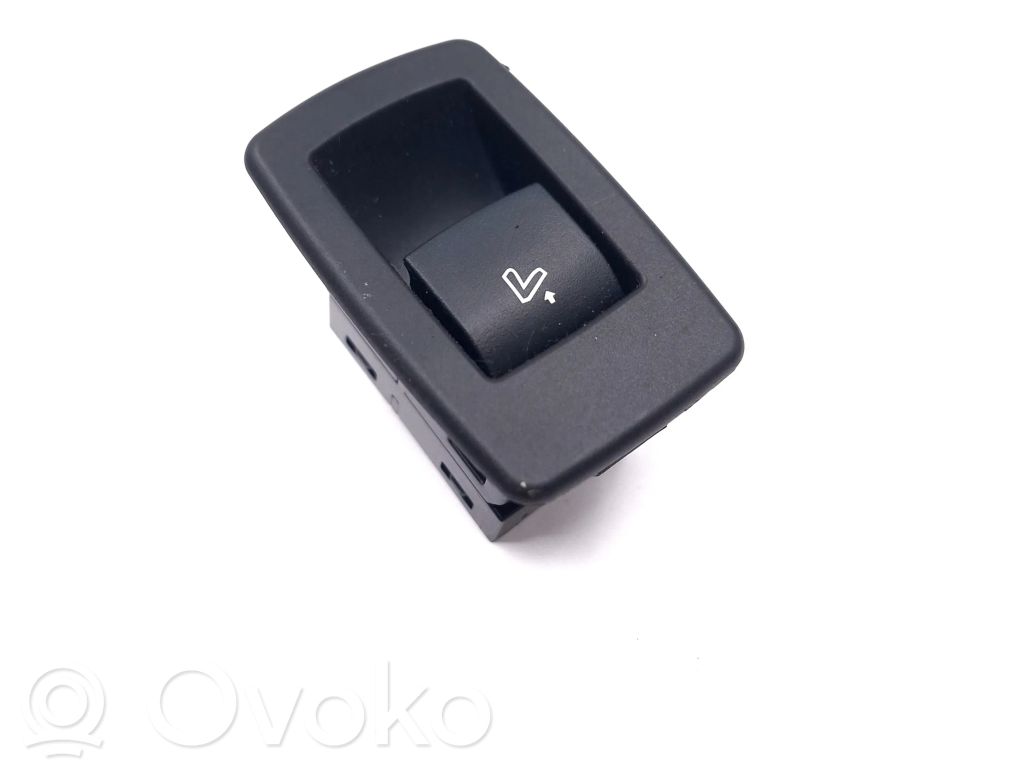 BMW 2 F46 Unidad de control del asiento 
