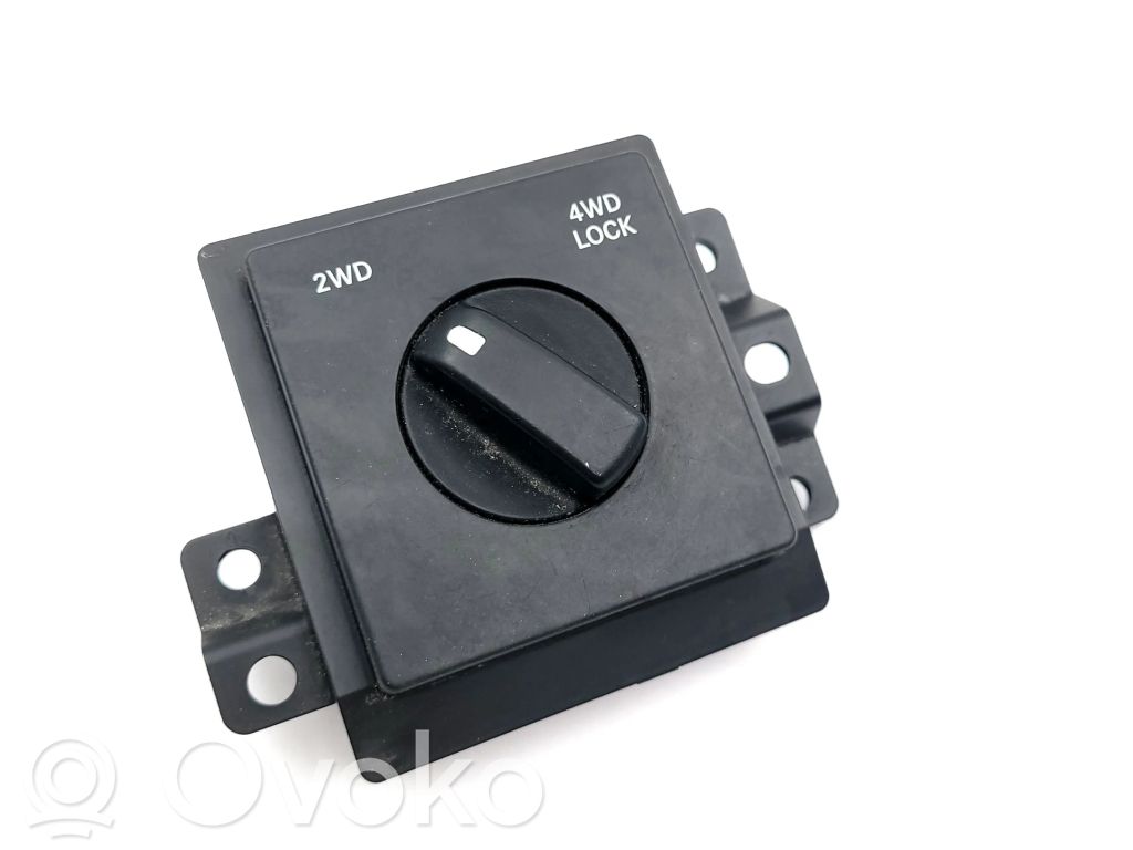 Dodge Nitro Differential lock switch 