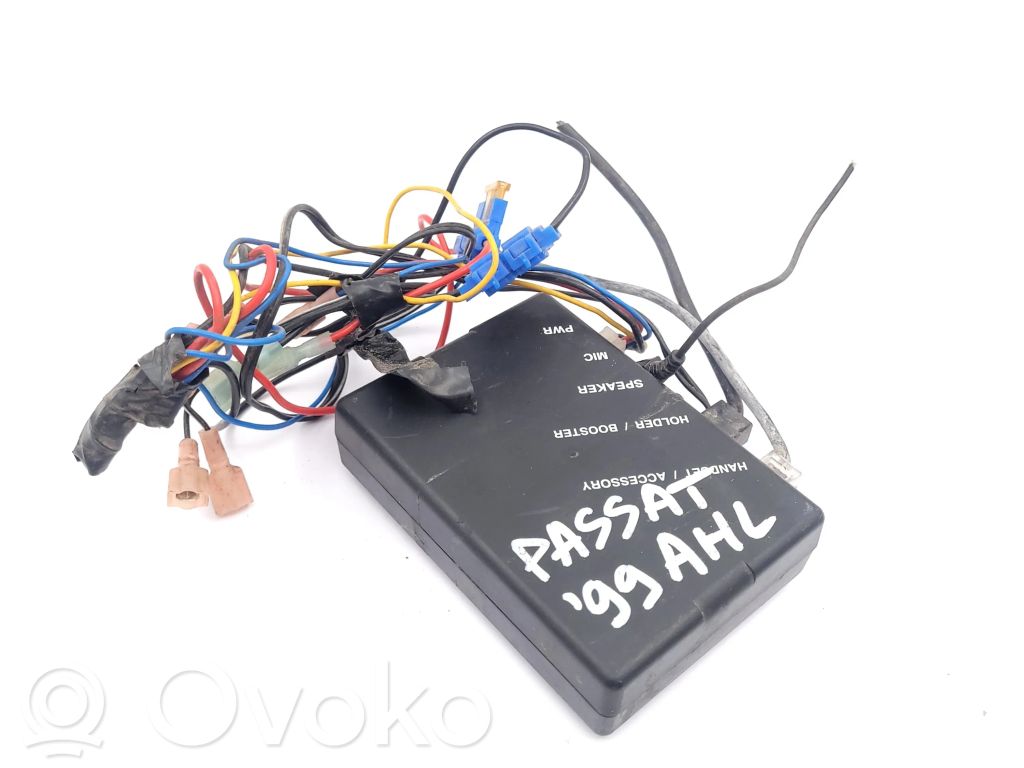 Volkswagen PASSAT B5.5 Comfort/convenience module 