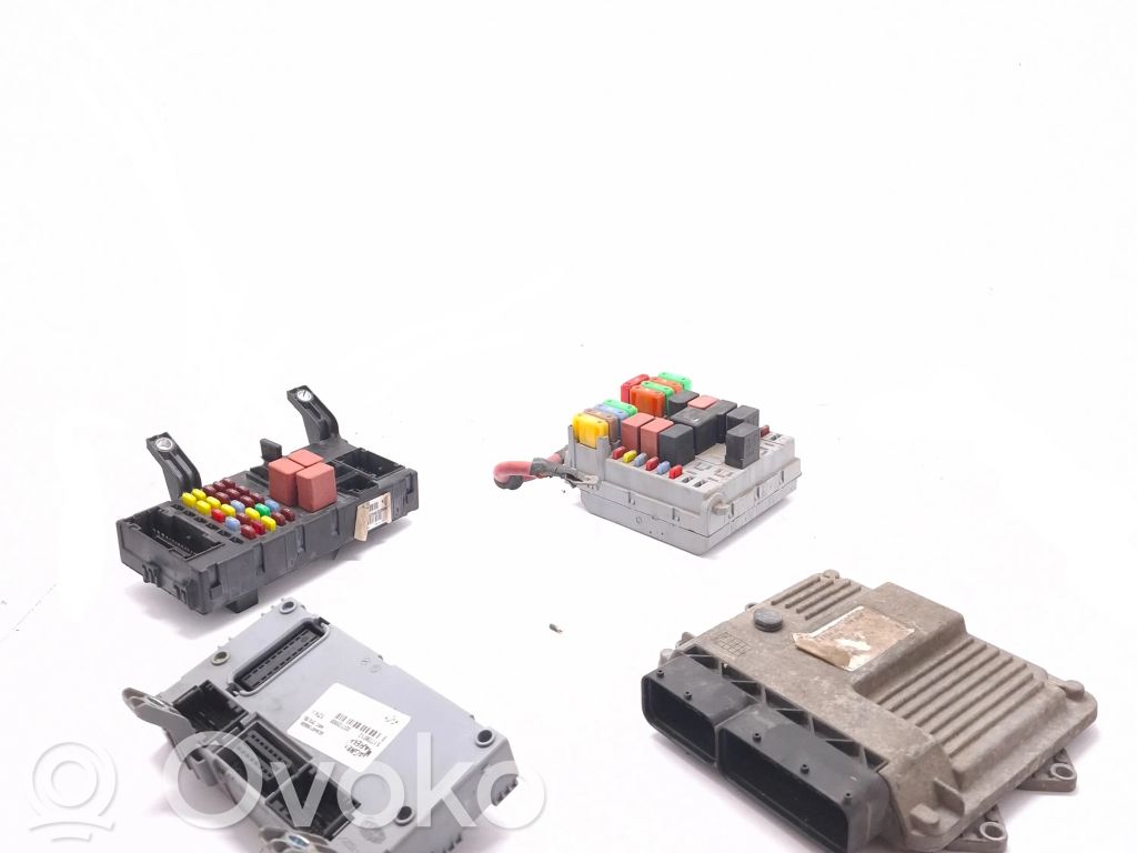 Fiat Linea Engine ECU kit and lock set 
