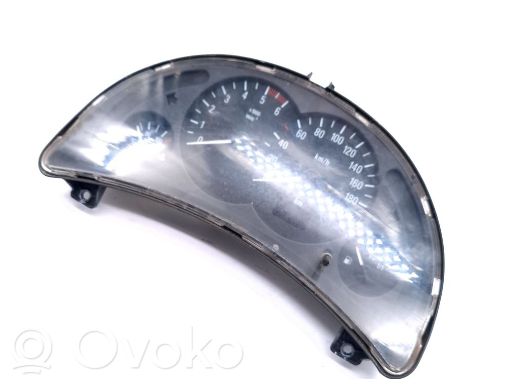Opel Corsa C Velocímetro (tablero de instrumentos) 