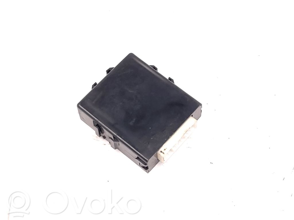 Suzuki Wagon R+ Door central lock control unit/module 