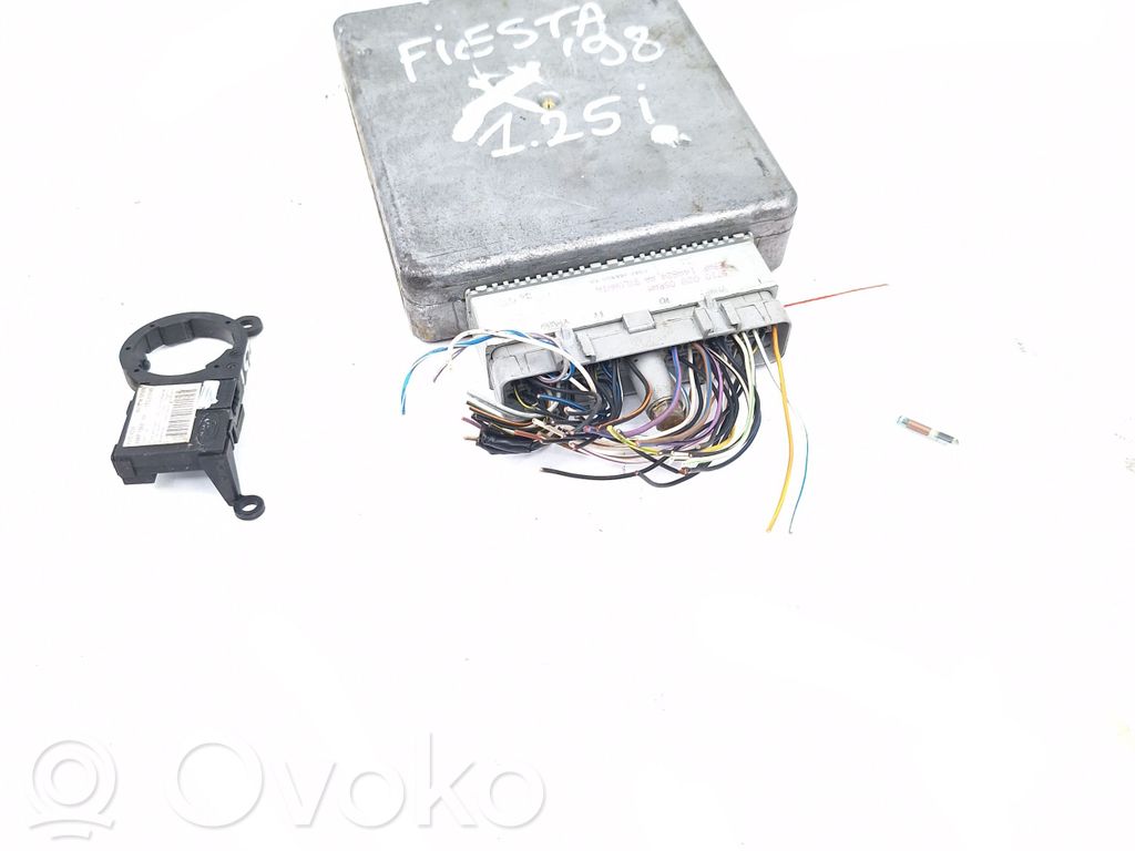 Ford Fiesta Keyless system antenna 