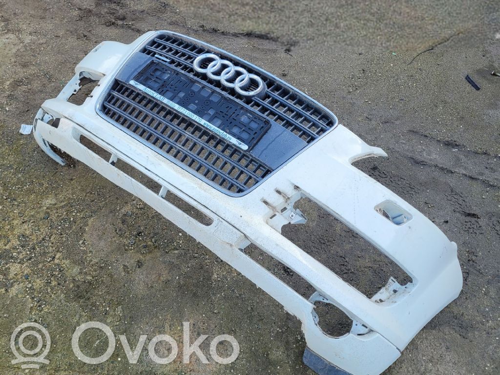 Audi Q7 4L Priekinis bamperis 