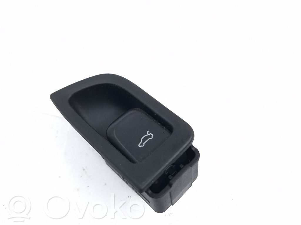 Audi A5 8T 8F Interruttore a pulsante apertura portellone posteriore/bagagliaio 