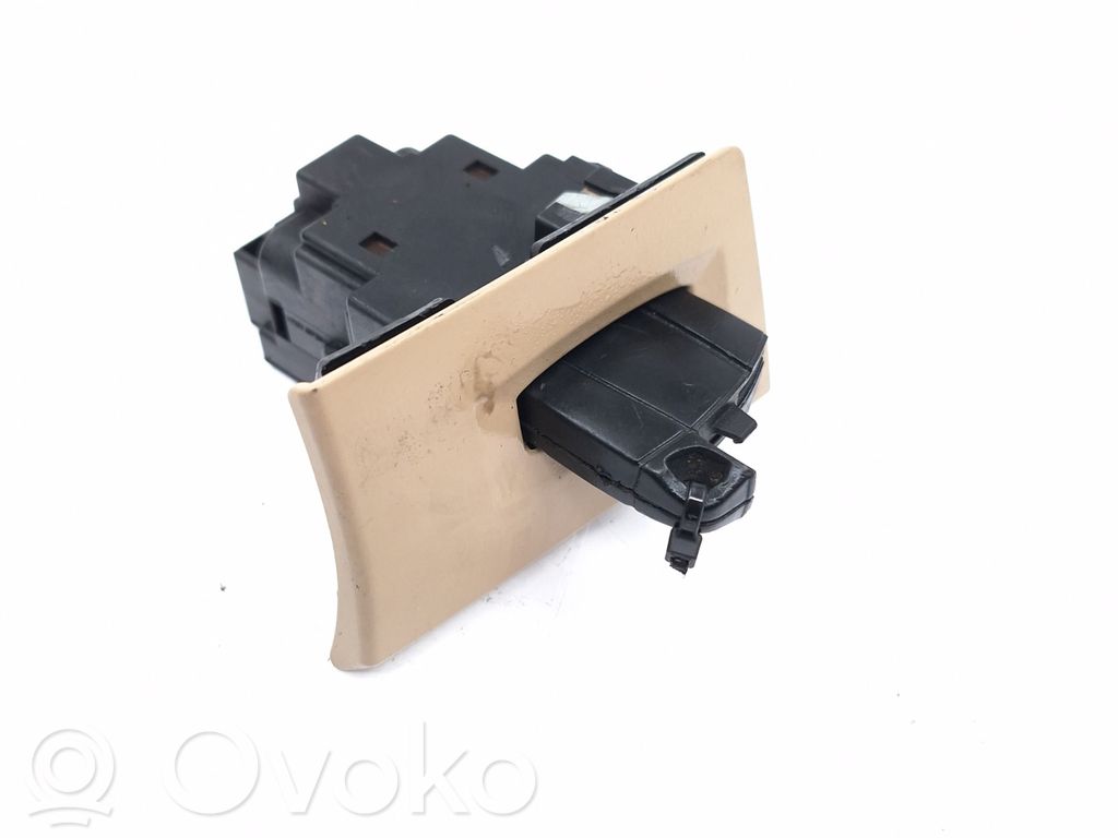 BMW 3 E90 E91 Ignition lock contact 