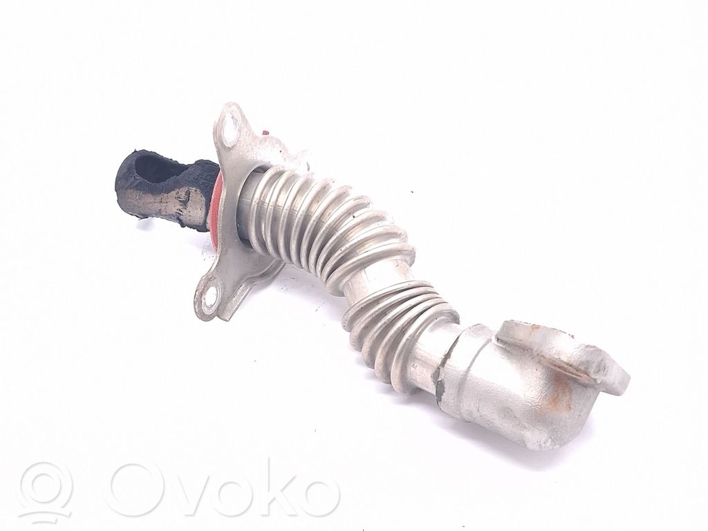 KIA Ceed EGR-linjan letku 