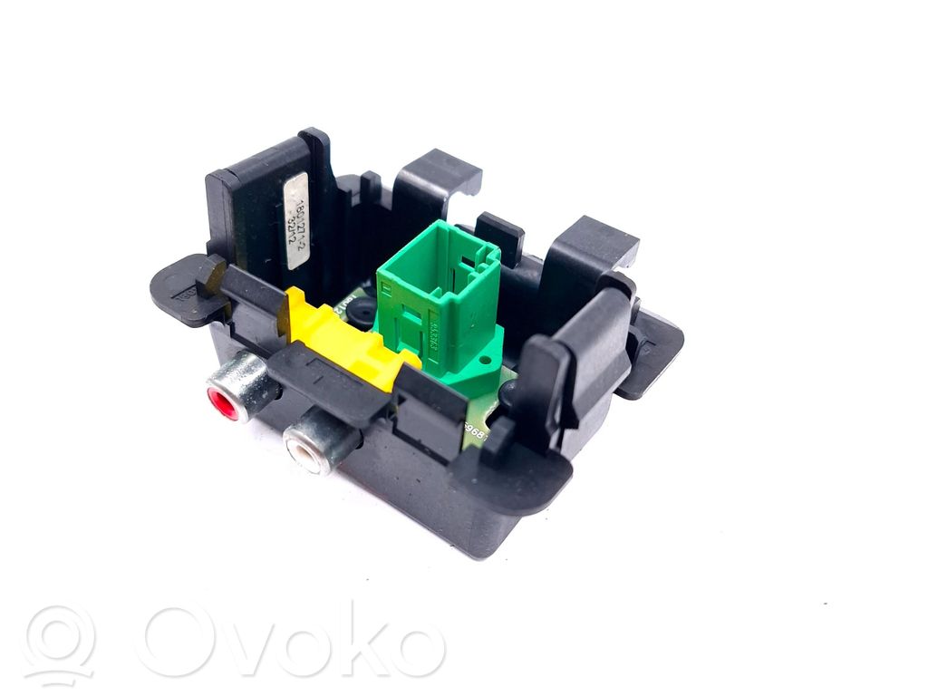 Peugeot 308 Enchufe conector entrada auxiliar 
