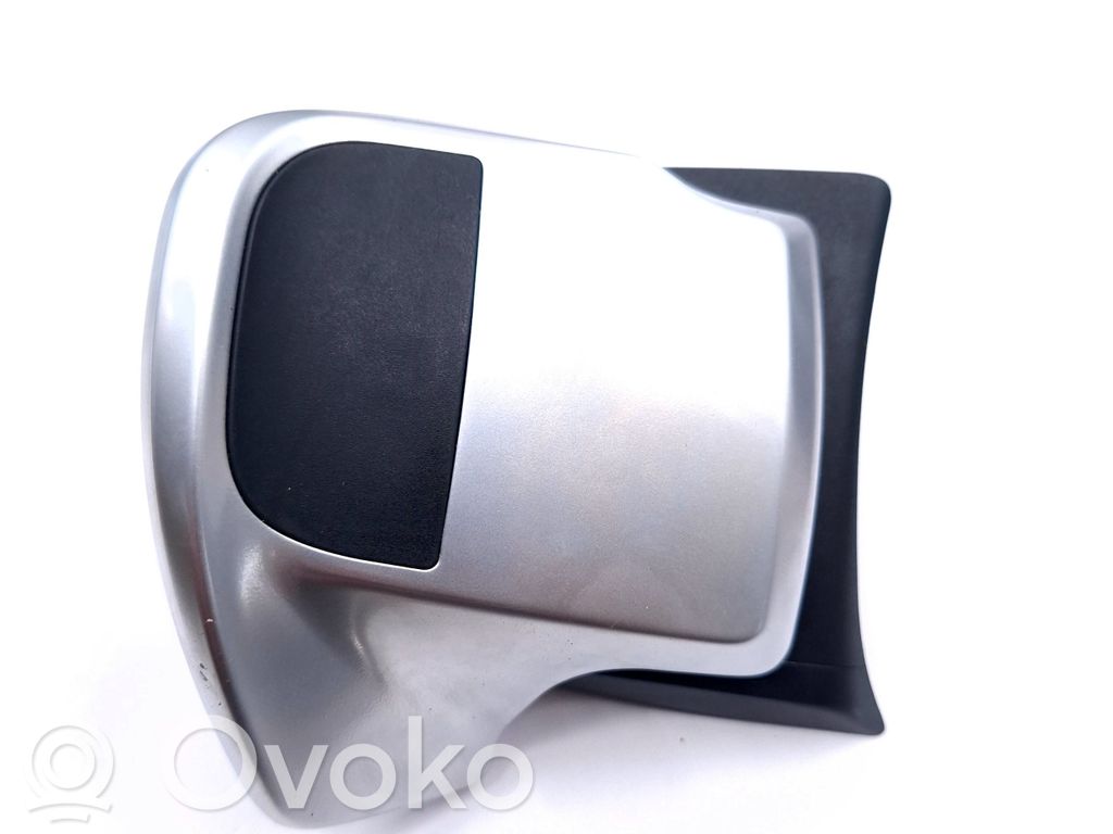Kierownica   9218399,921839901,28177456000,00988,1113700,28177456,616939800B,921839901