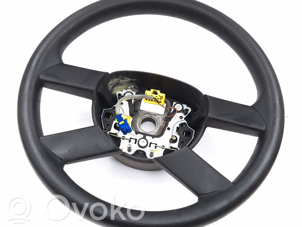 Volkswagen Polo IV 9N3 Ohjauspyörä 