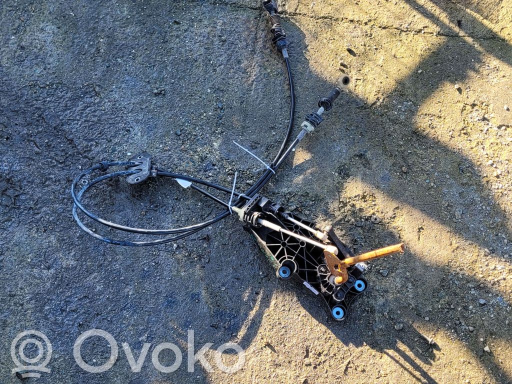 Ford Fusion Lewarek zmiany biegów / dolny 