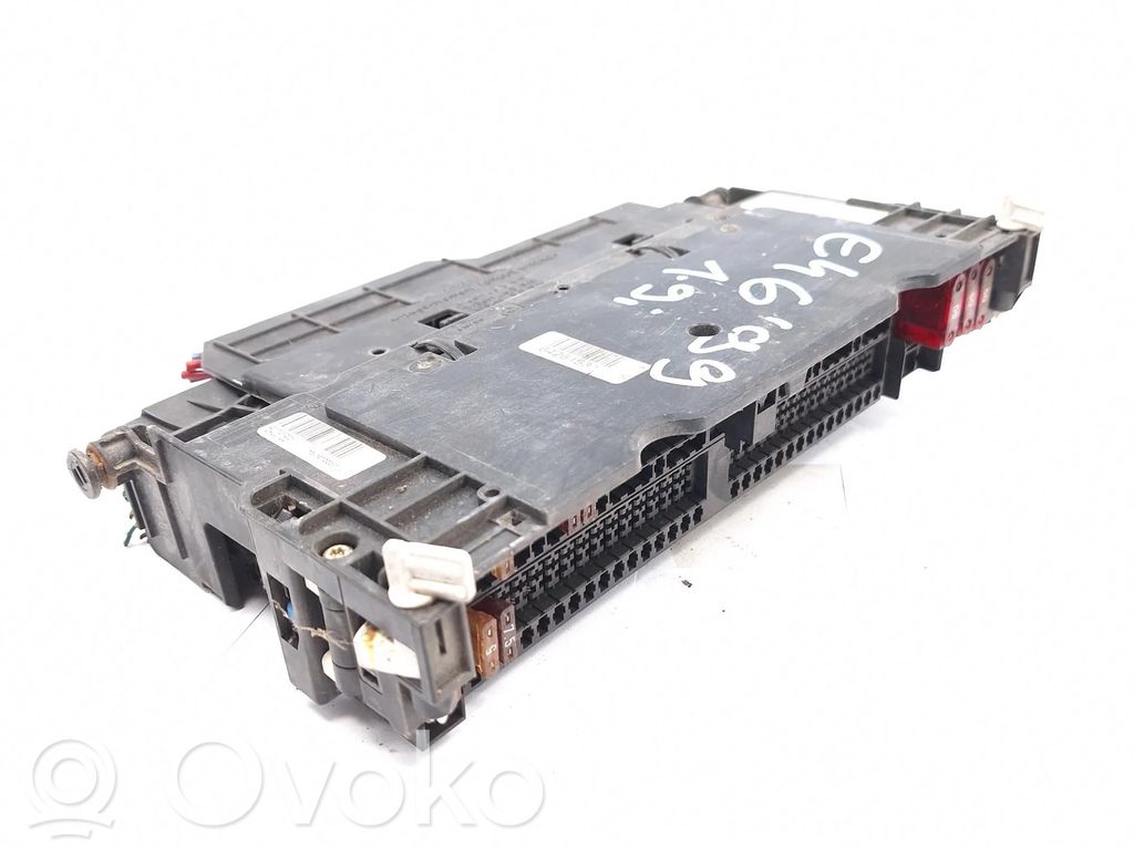BMW 3 E46 Drošinātāju bloks 