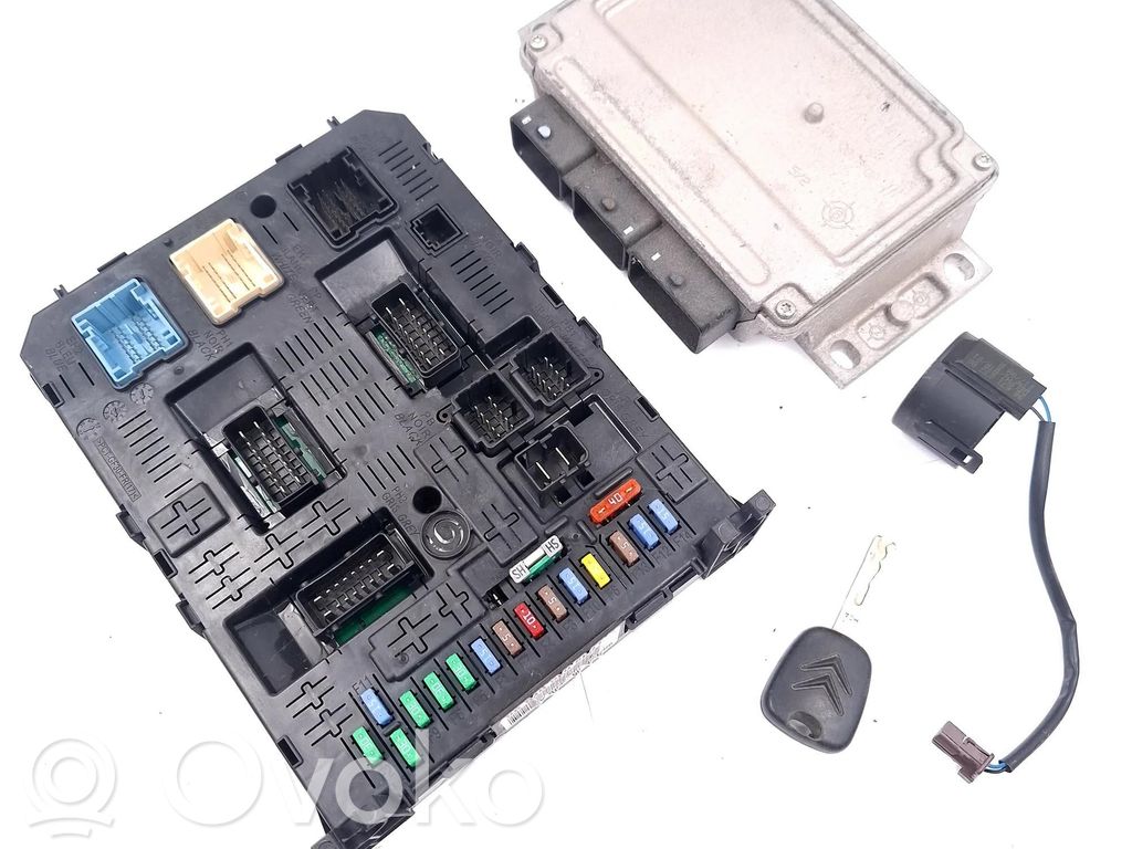 Citroen C4 I Picasso Komputer / Sterownik ECU i komplet kluczy 