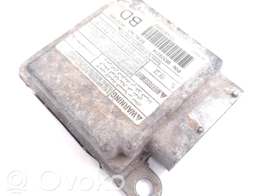Daewoo Nubira Airbag control unit/module 