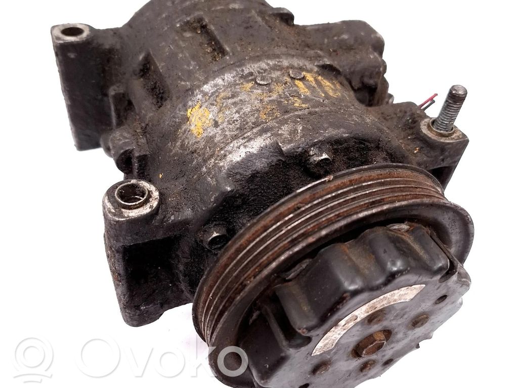 Audi A4 S4 B6 8E 8H Kompresor / Sprężarka klimatyzacji A/C 