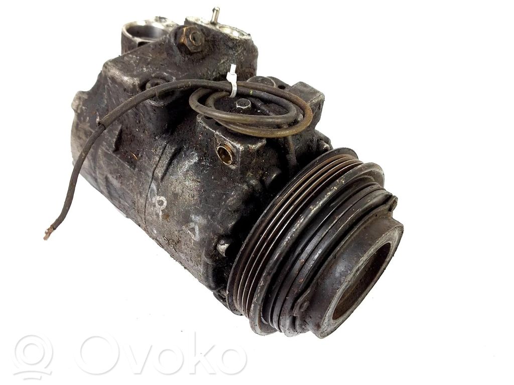 Audi A4 S4 B5 8D Kompresor / Sprężarka klimatyzacji A/C 