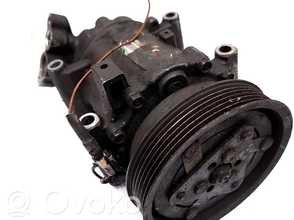 Renault Kangoo I Air conditioning (A/C) compressor (pump) 