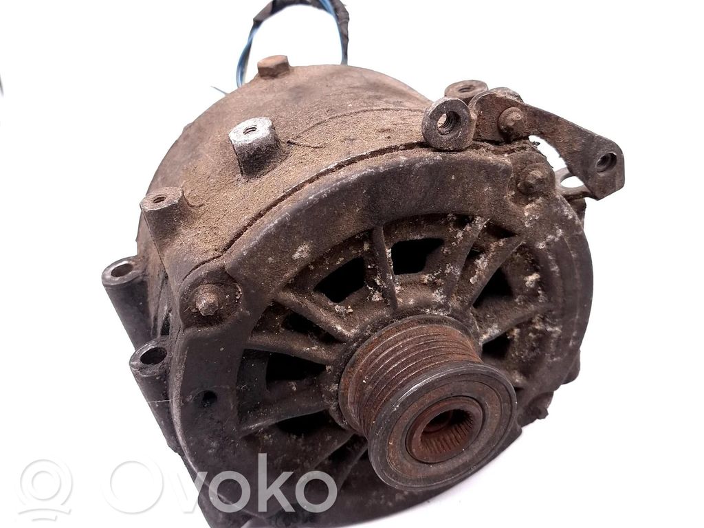 Mercedes-Benz E W210 Alternador 