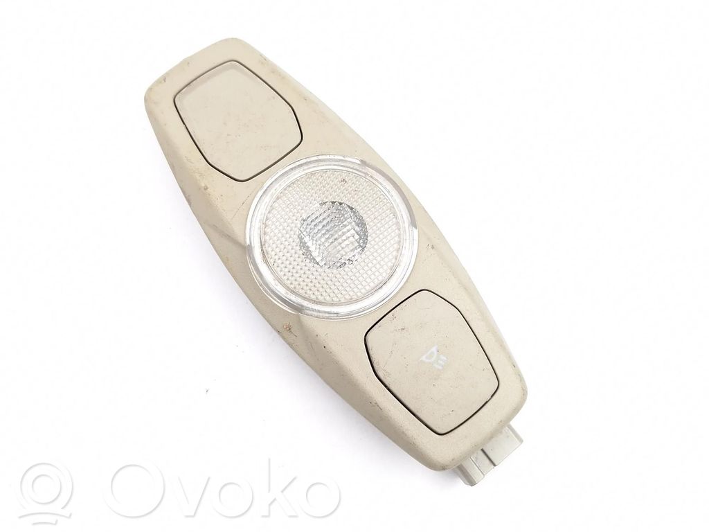 Luz interna puerta delantera   AM2113K767CC,AM2113K767CC,1905019000,19051080,A12383118