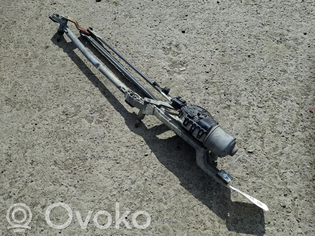 Ford Focus Front wiper linkage and motor 