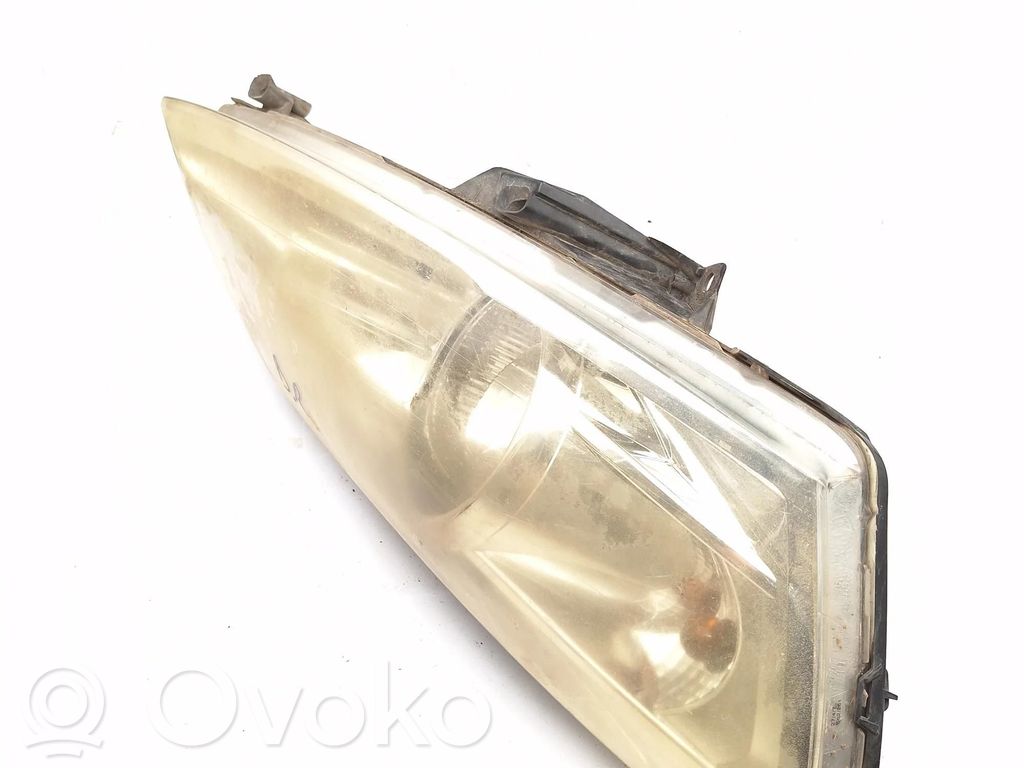 Fiat Scudo Lampa przednia 