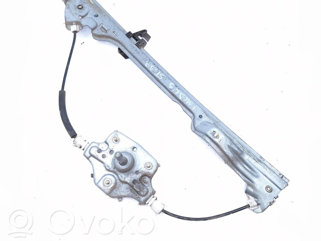Regulador manual de la ventanilla trasera   118277ARM,NONE,NONE