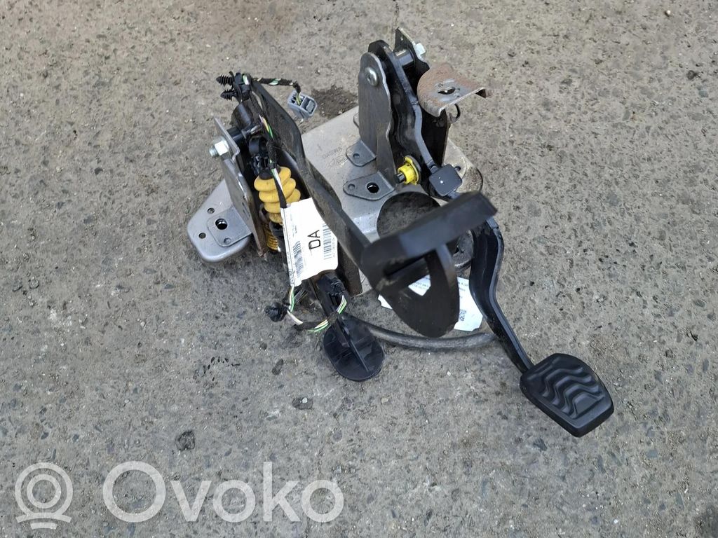 Ford Transit Pedal assembly 