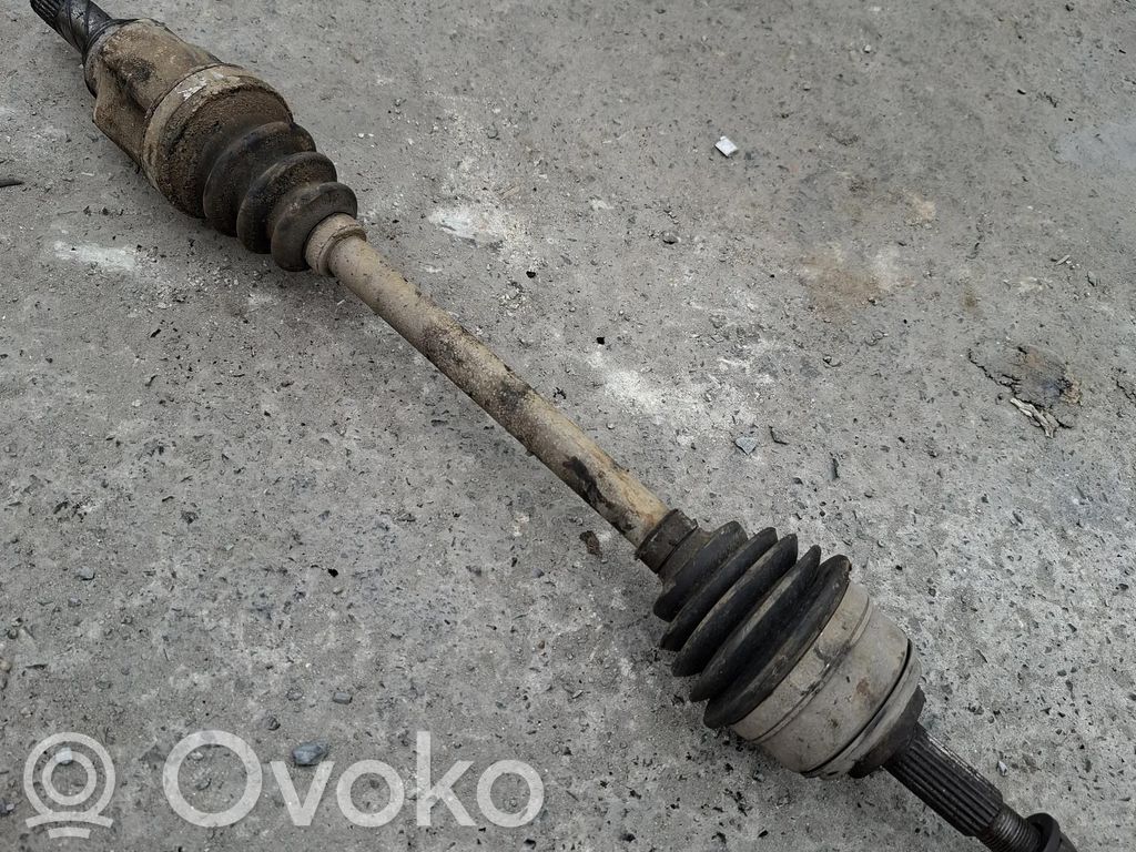 Dacia Logan I Wał napędowy / Komplet 