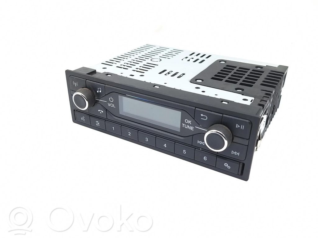 Ford Transit Panel / Radioodtwarzacz CD/DVD/GPS 