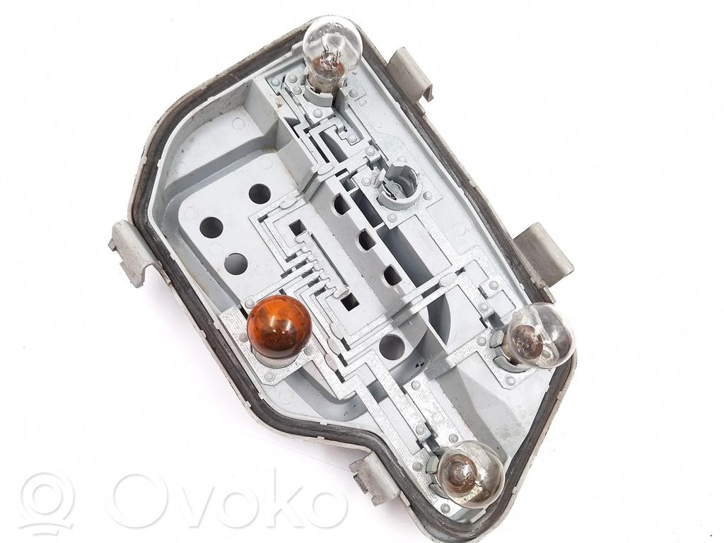 Volkswagen Polo IV 9N3 Żarówka lampy tylnej 