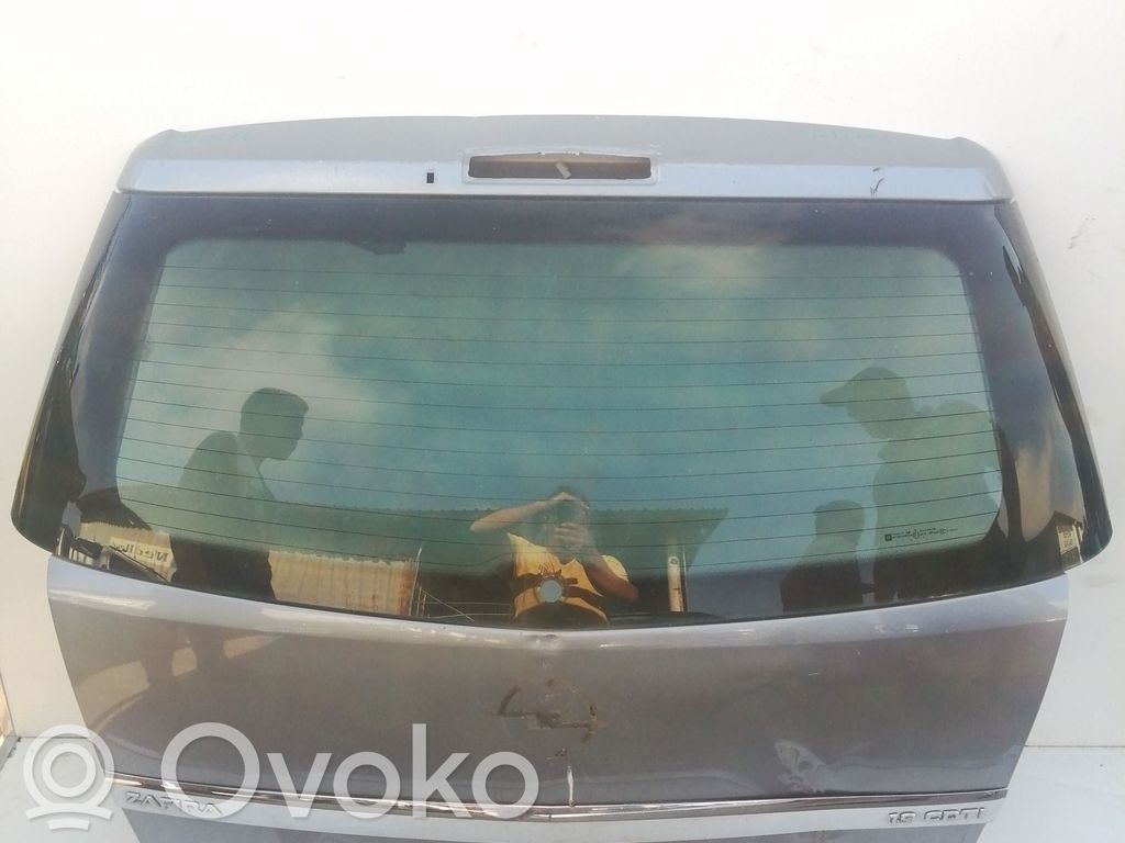 Opel Zafira B Tylna klapa bagażnika 