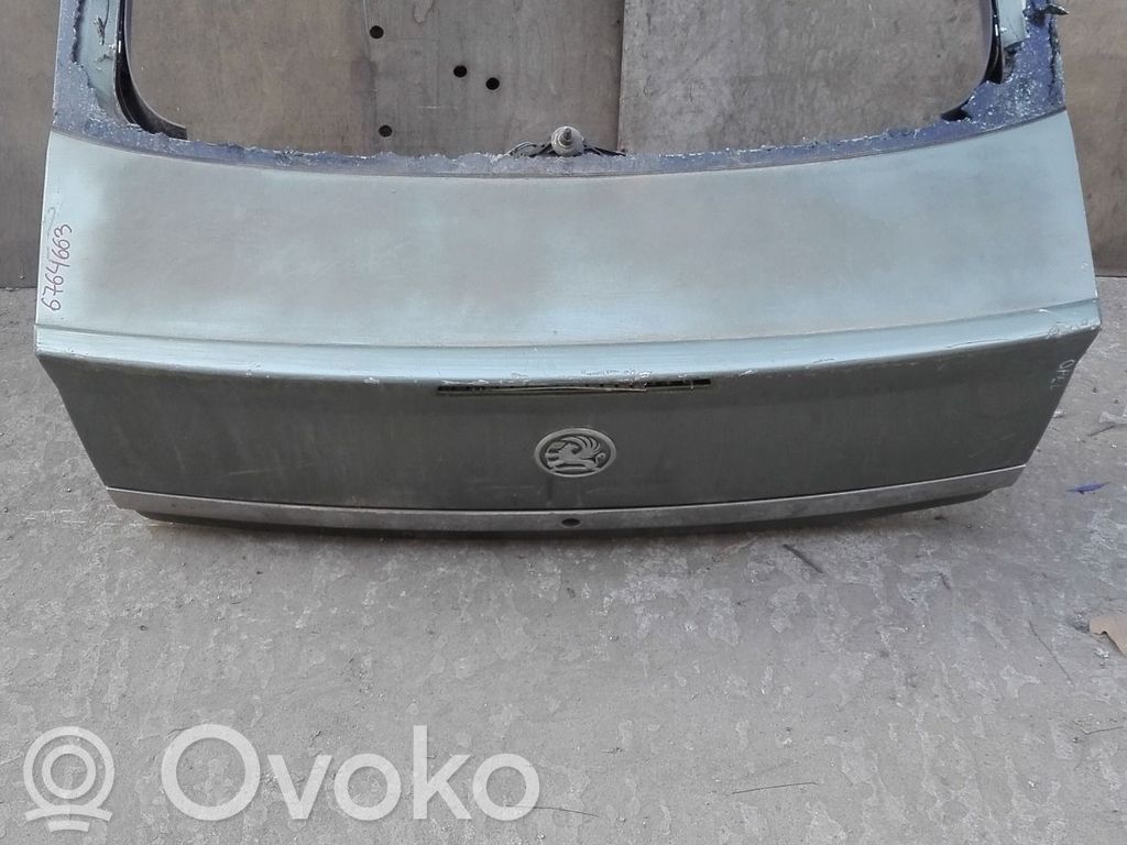 Opel Vectra C Puerta del maletero/compartimento de carga 