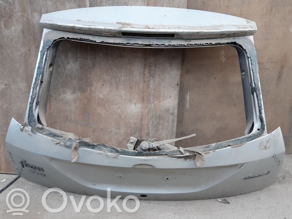 Ford Focus Aizmugurējais pārsegs (bagāžnieks) 