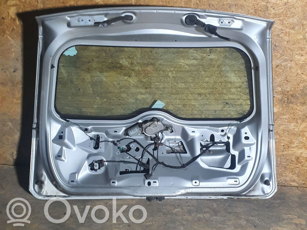Ford Fiesta Tailgate/trunk/boot lid 