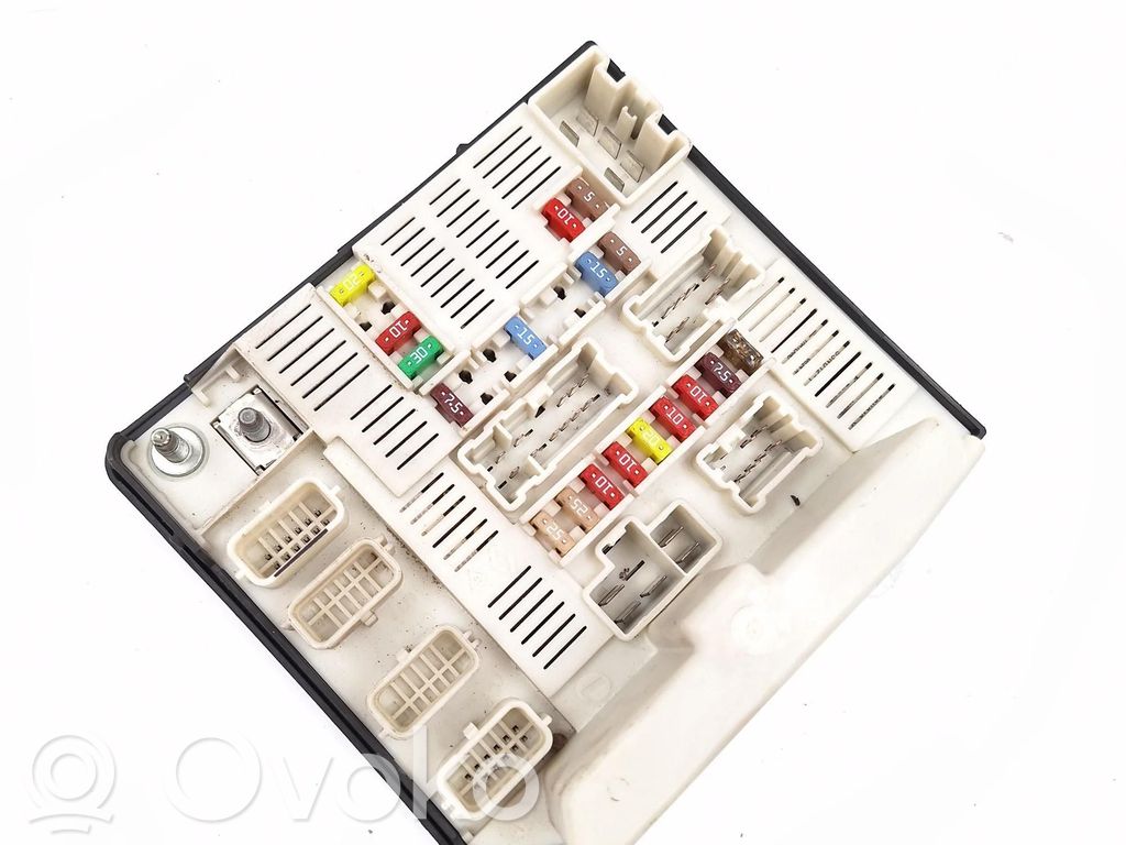 Renault Megane II Fuse module 