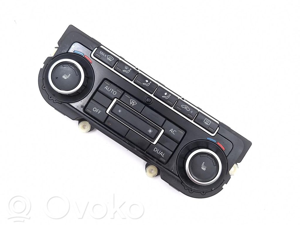 Volkswagen PASSAT CC Panel klimatyzacji 