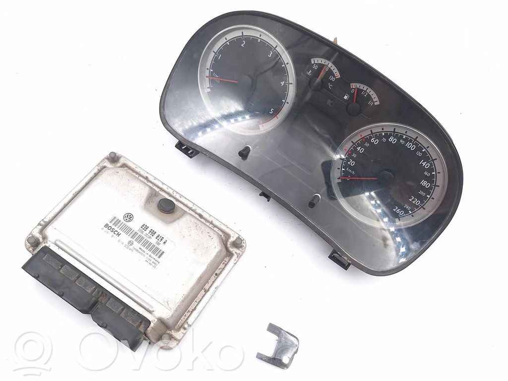 Volkswagen Bora Engine ECU kit and lock set 