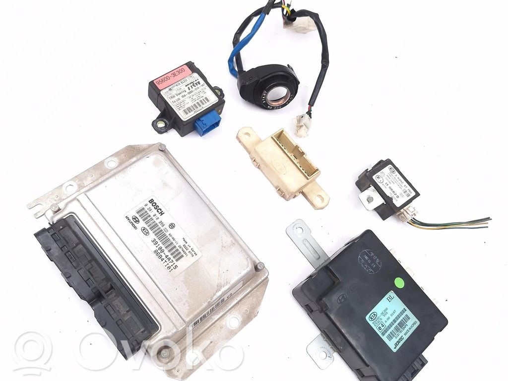 KIA Sorento Engine ECU kit and lock set 