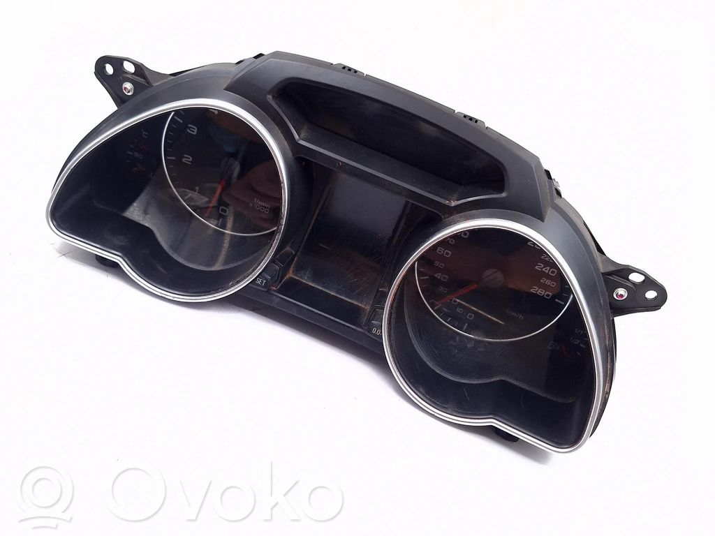 Audi A5 8T 8F Tachimetro (quadro strumenti) 