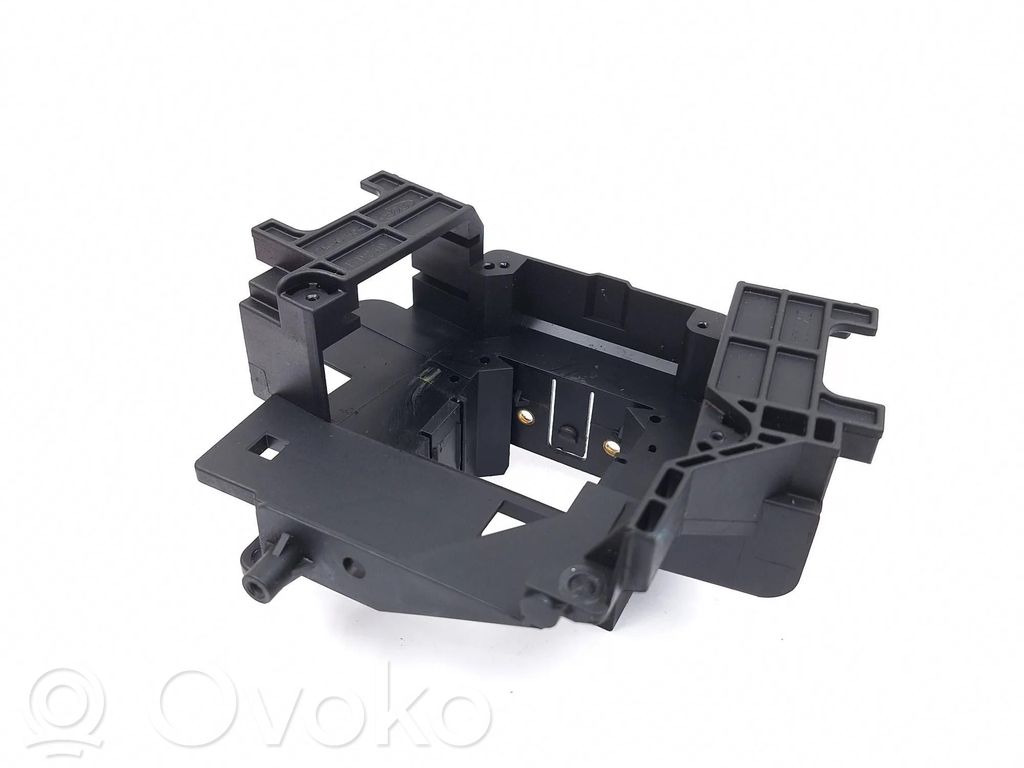 Ford Focus Steering wheel adjustment switch 